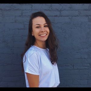 Meet your Posher, Charlotte